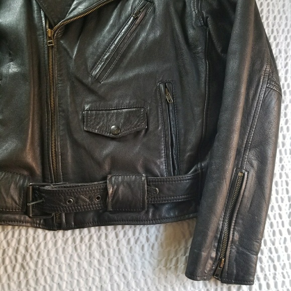 🔥Host Pick🔥Vintage Leather Biker Jacket - Picture 3 of 10